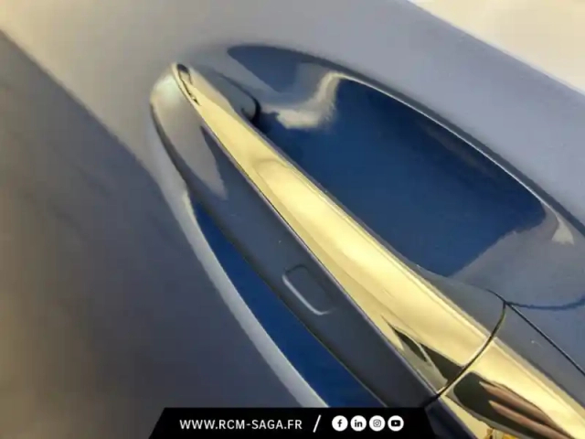 Mercedes Classe A 200 d 150ch amg line 8g-dct — photo 17