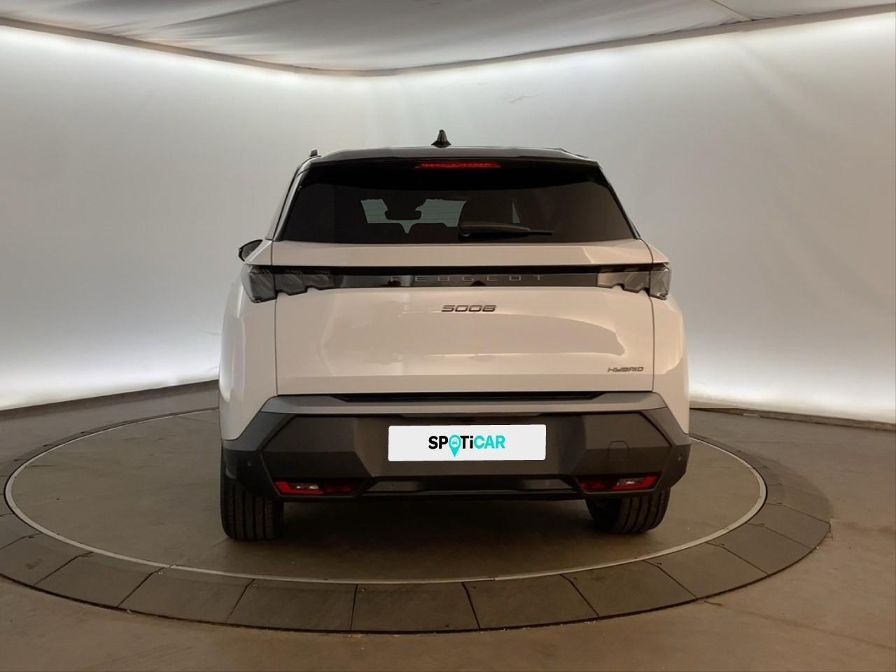 Peugeot 5008 hybrid 145 ch e-dcs6 gt — photo 5