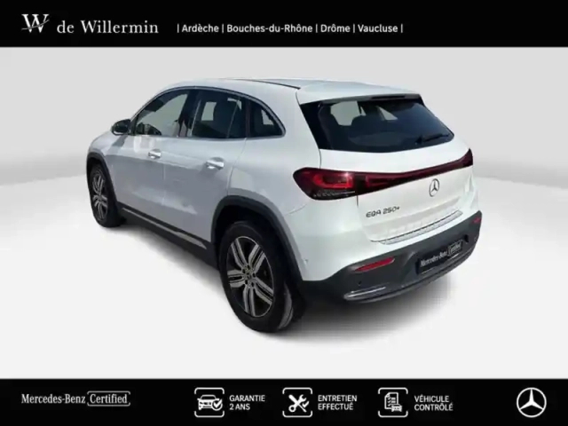 Mercedes Eqa 250+ edition — photo 3