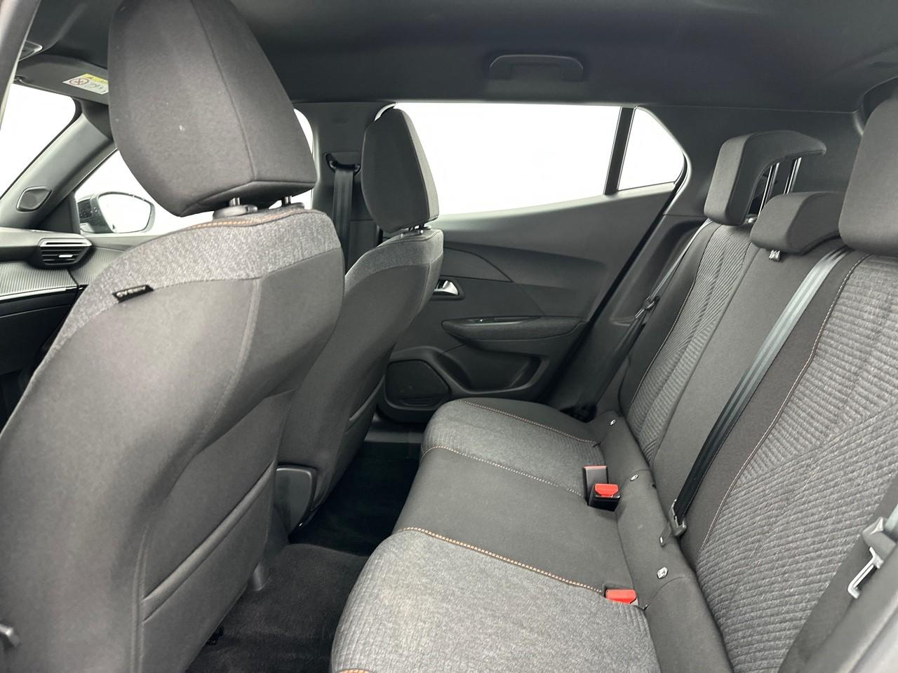 Peugeot 2008 100 s&s bvm6 style — photo 11
