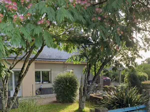 Maison familiale 5 pièces - 131 m² - Grand terrain - Sion-les-Mines