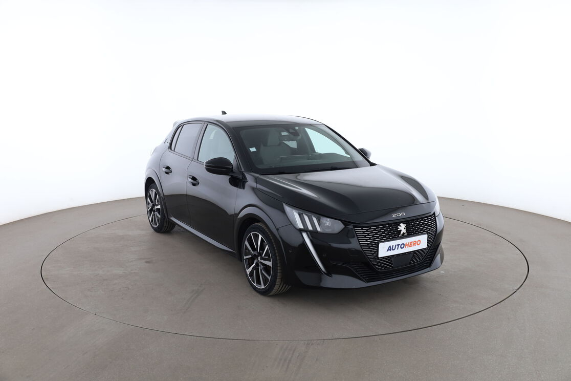 Peugeot 208 1.2 PureTech GT Pack EAT8 — photo 7