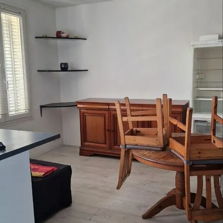 Vente Appt 2 pièces 35 m²-10' RER