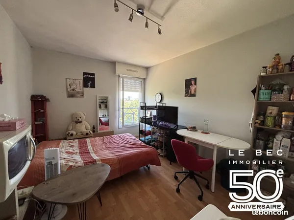 Studio 1 pièce 19 m²
