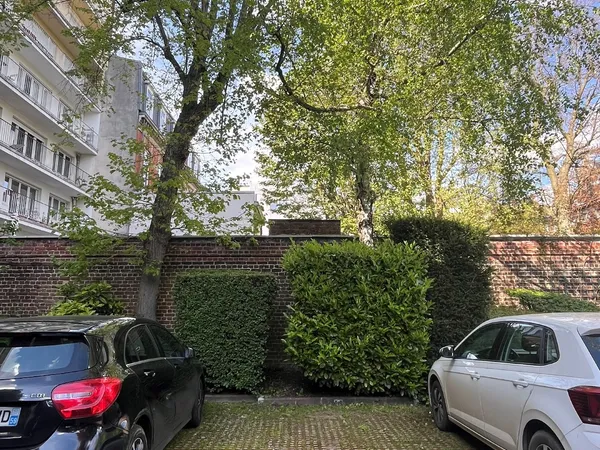 Stationnement Location La Madeleine 80€