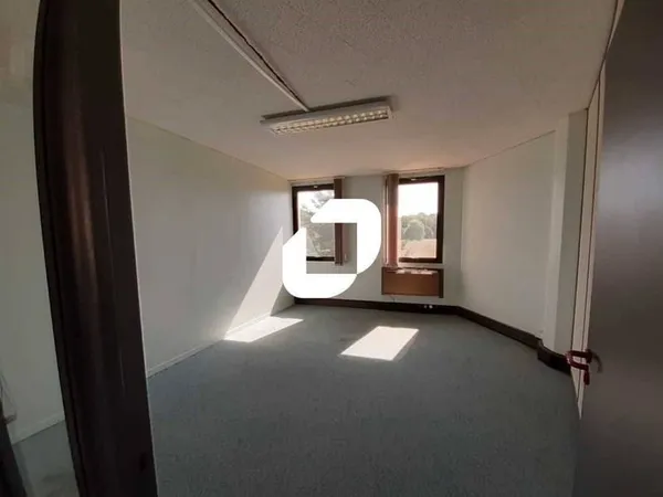 Bureaux 164 m²