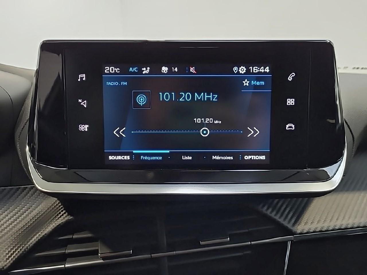 Peugeot 2008 bluehdi 130 s&s eat8 allure — photo 11