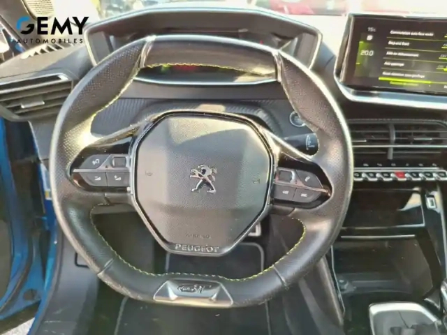 Peugeot 2008 puretech 130 s&amp;s bvm6 — photo 14