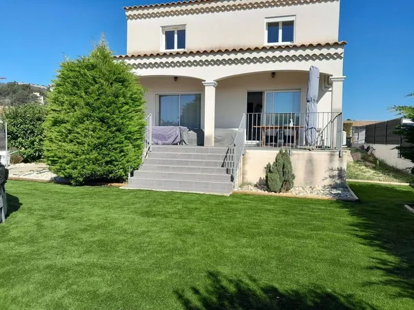 Maison 5 pièces 122 m²