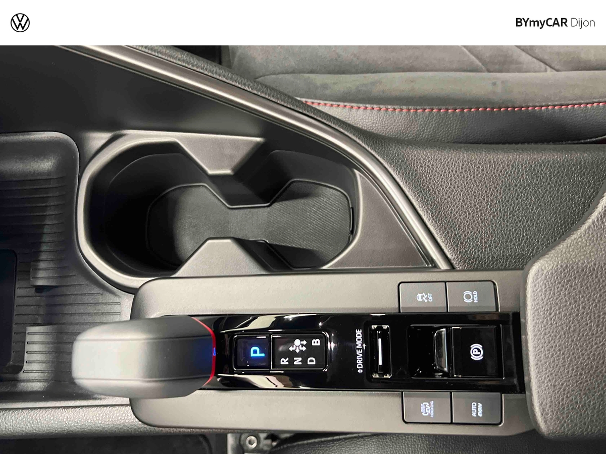 Toyota C-HR Hybride Rechargeable 225 — photo 22
