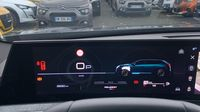 Peugeot 5008 Hybrid 145ch GT e-DCS6 — photo 10