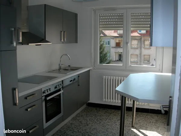Appartement T3 58 m² 4ième étage Strasbourg Neudorf