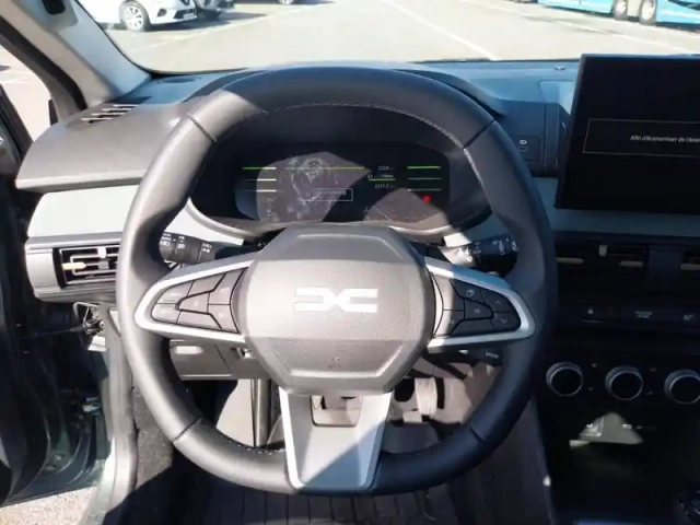 Dacia Sandero tce 110 — photo 11