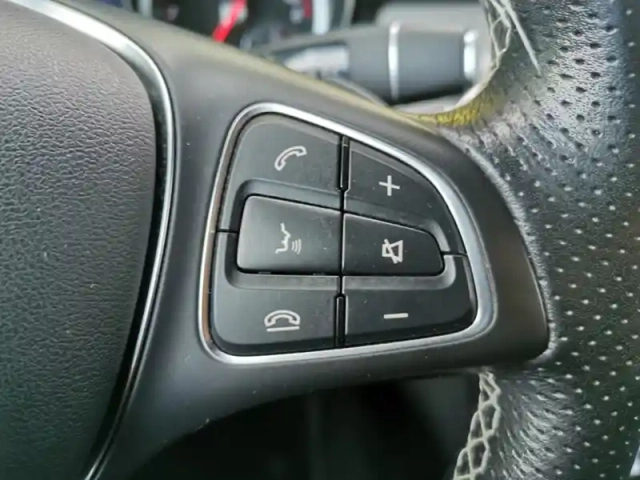 Mercedes Gla 200 d sensation 7g-dct — photo 16
