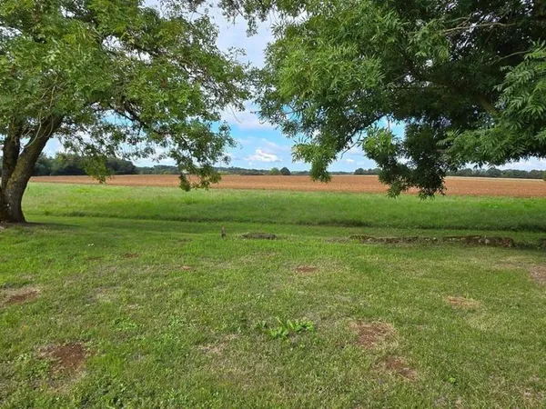Terrain 1 025 m² Saint Georges Des Coteaux