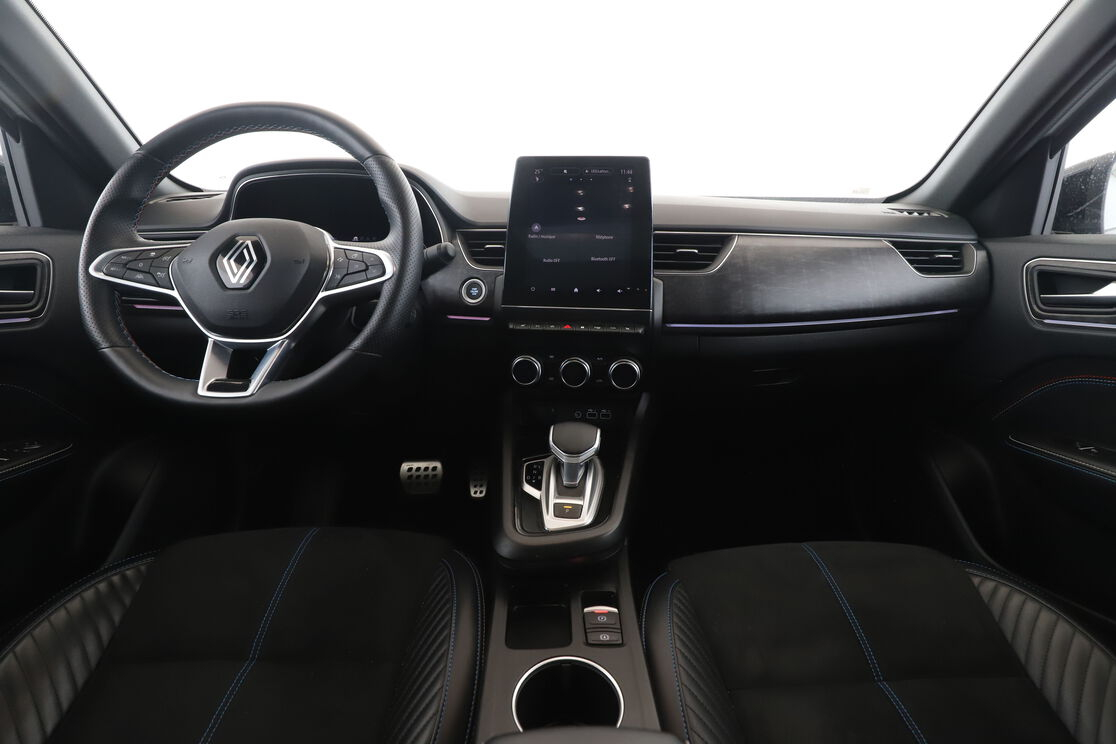 Renault Arkana 1.6 E-Tech Esprit Alpine — photo 11