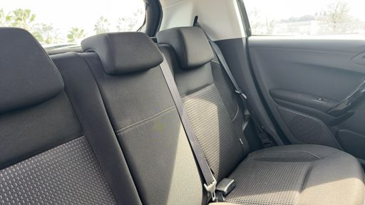 Peugeot 208 1.2 Puretech 110 EAT6 - Allure – 2016 – 114052 km – Essence – Boîte Automatique — photo 34