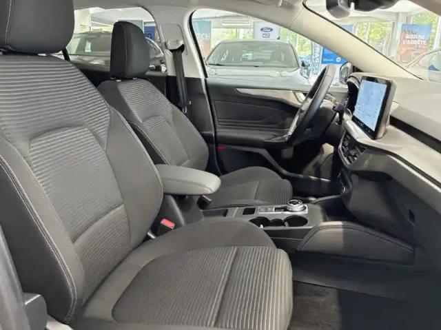 Ford Focus 1.5 ecoblue 115ch titanium x business bva8 — photo 27