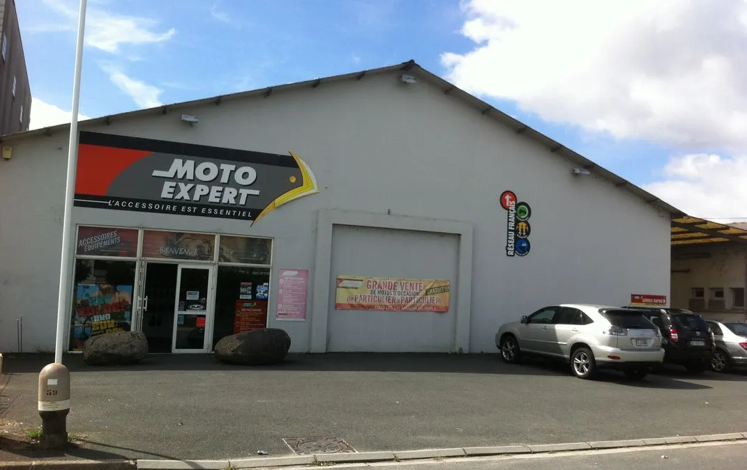 Photo 1