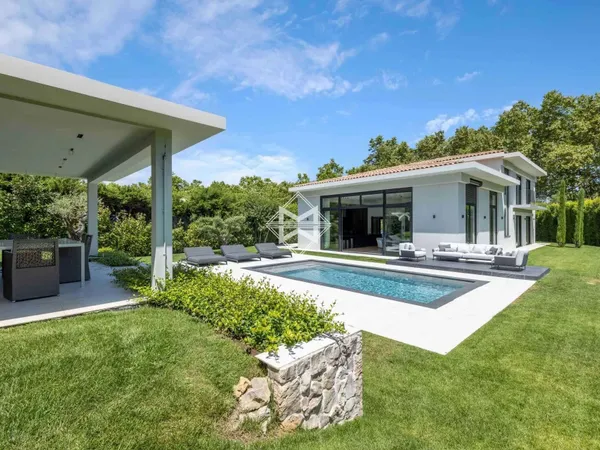 Villa 290 m²