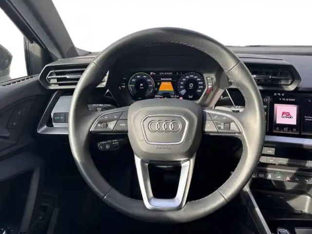 Audi A3 sportback 40 tfsie 204 s tronic 6 — photo 39