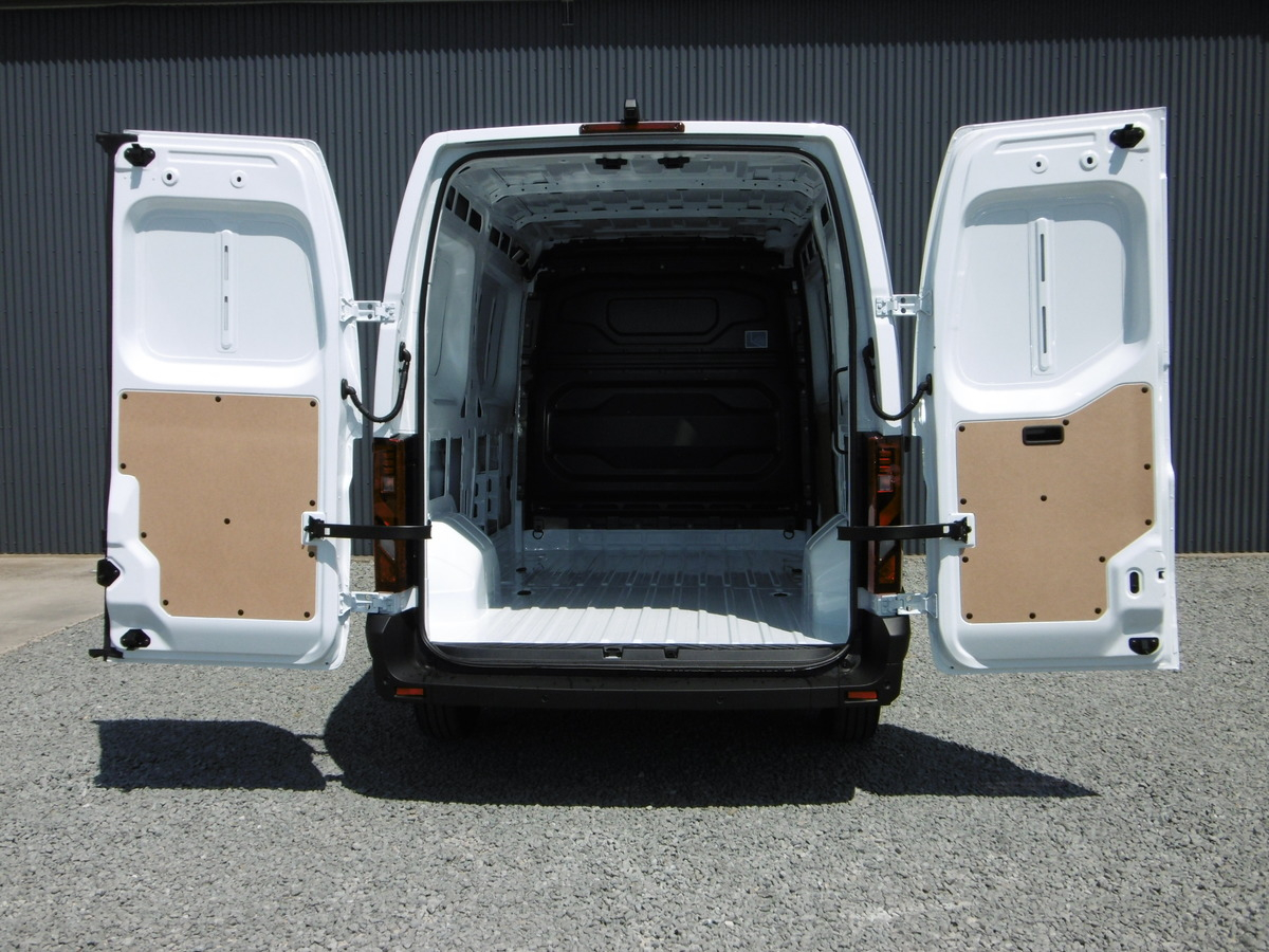 Renault MASTER FOURGON — photo 8