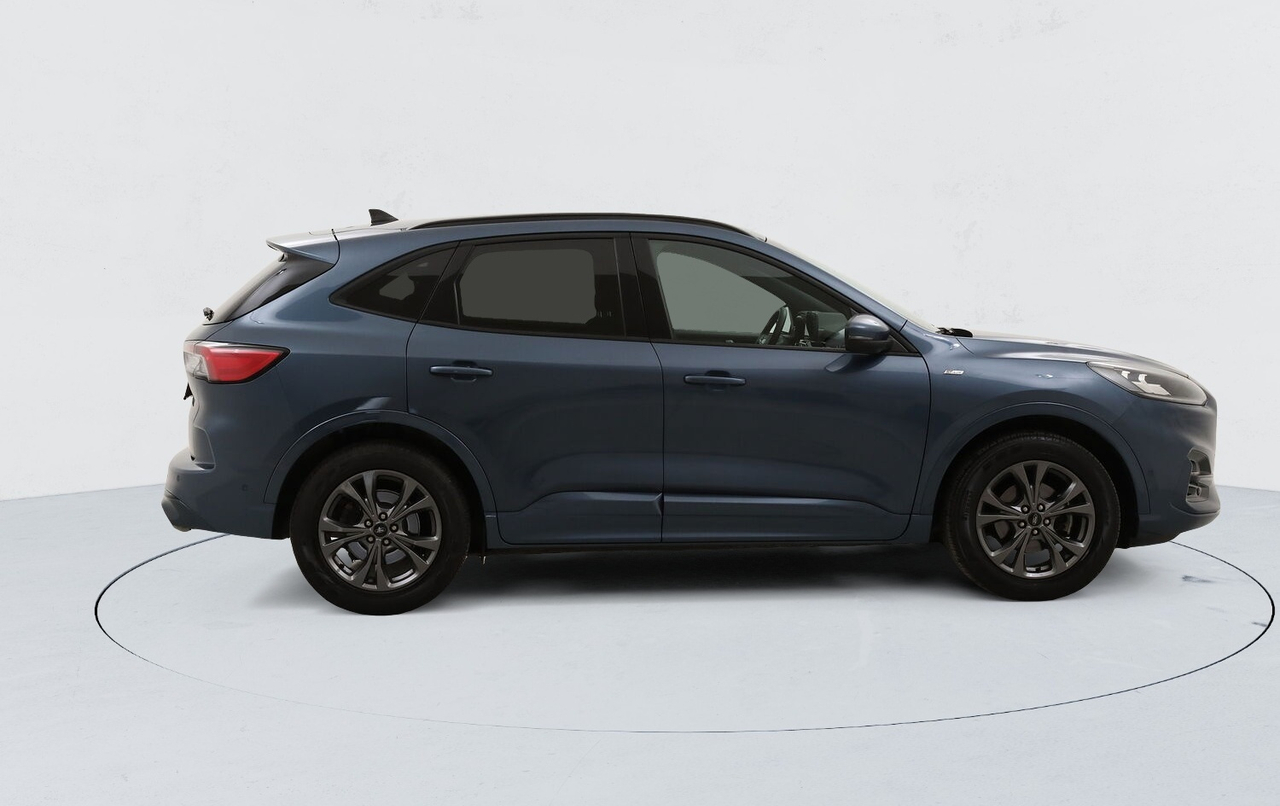 Ford Kuga — photo 6