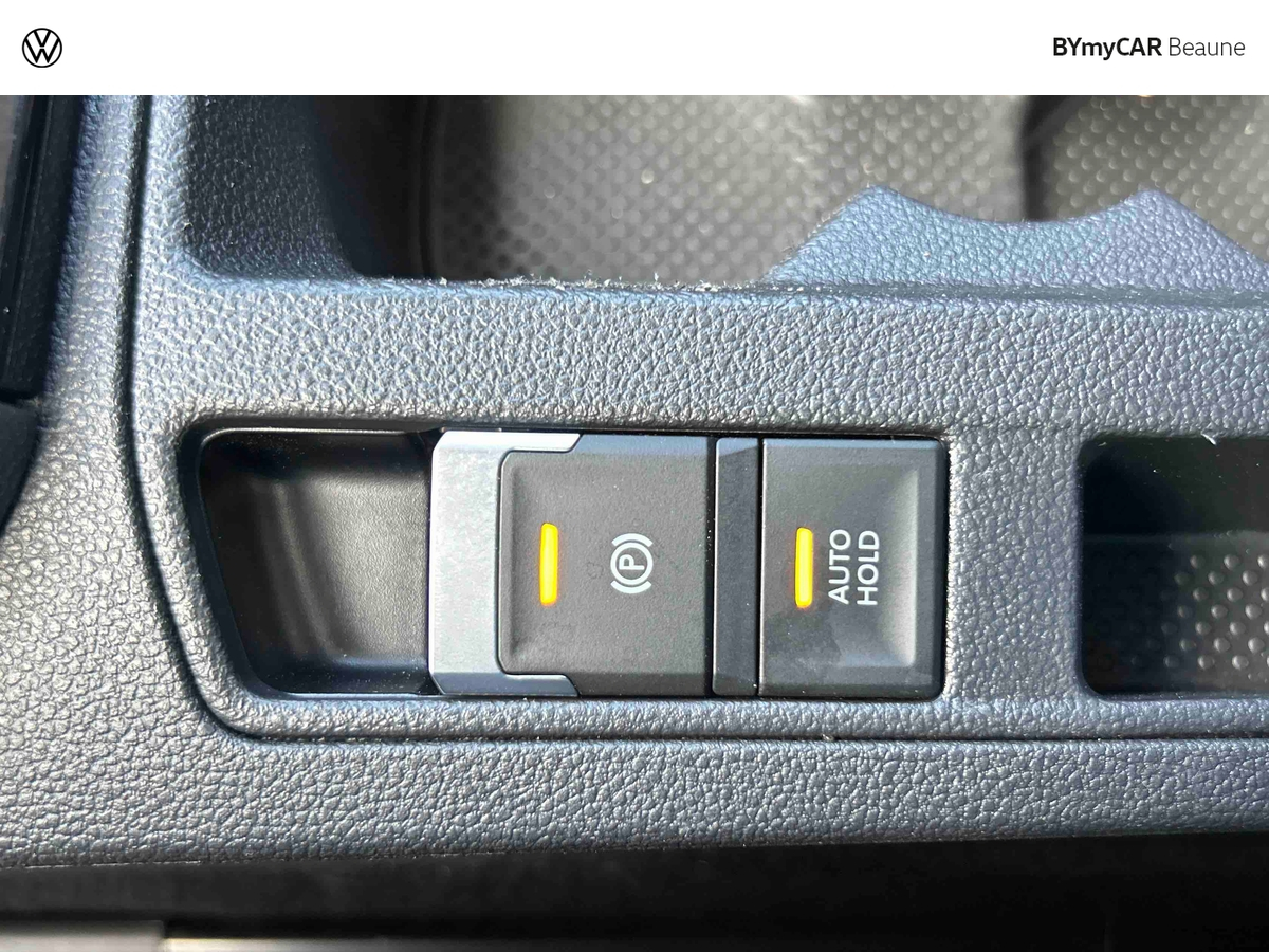 Volkswagen T-Roc 2.0 TDI 150 Start/Stop DSG7 Style — photo 22