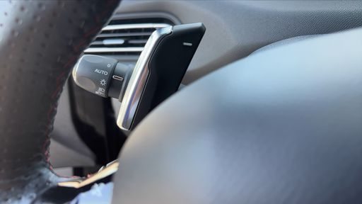 Peugeot 308 1.2 PureTech 130 EAT8 - GT – 2021 – 74274 km – Essence – Boîte Automatique — photo 10