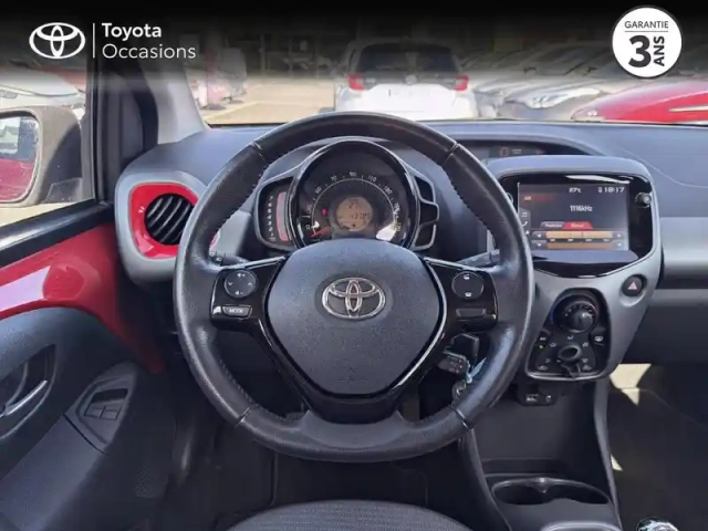 Toyota Aygo 1.0 vvt-i 72ch x-play 5p my19 — photo 15