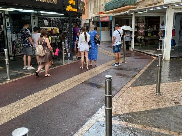 A louer f2 canet place méditerranée