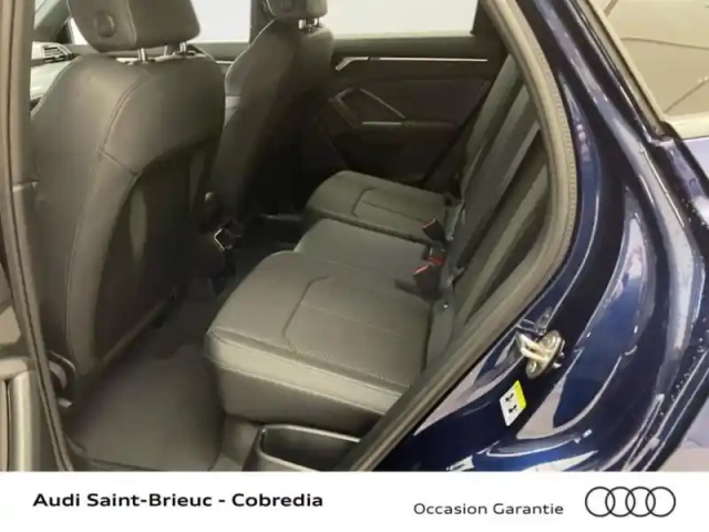 Audi Q3 sportback 35 tfsi 150ch s line s tronic 7 — photo 6