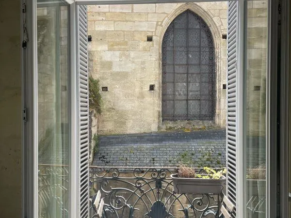Duplex 70m2 avec balcon / quartier piéton, Grosse Cloche