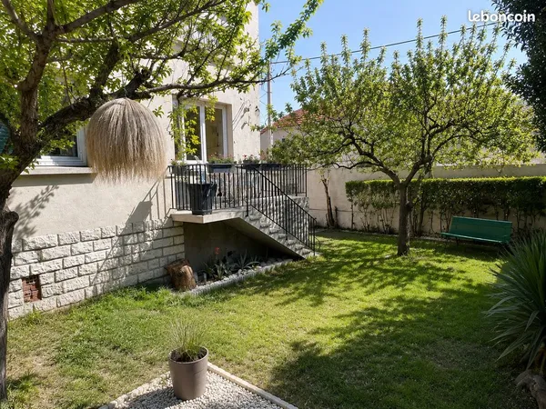 Villa 6 pièces 150 m²
