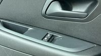 Peugeot 208 1.2 PureTech 75ch S&S Like — photo 18