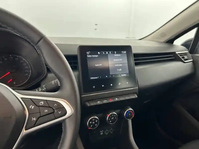 Renault Clio tce 90 — photo 12