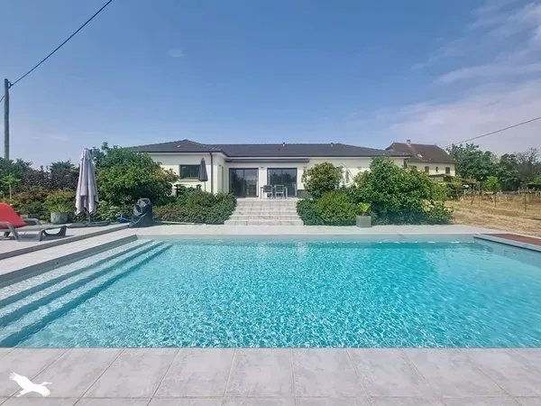 Villa de 6 pièces principales