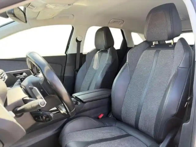 Peugeot 3008 1.5 bluehdi 130ch s&amp;s allure eat8 — photo 22