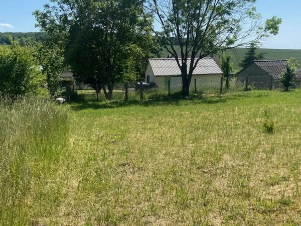 Terrain 550 m²