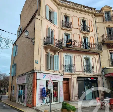 Immeuble 10 pièces 381 m²
