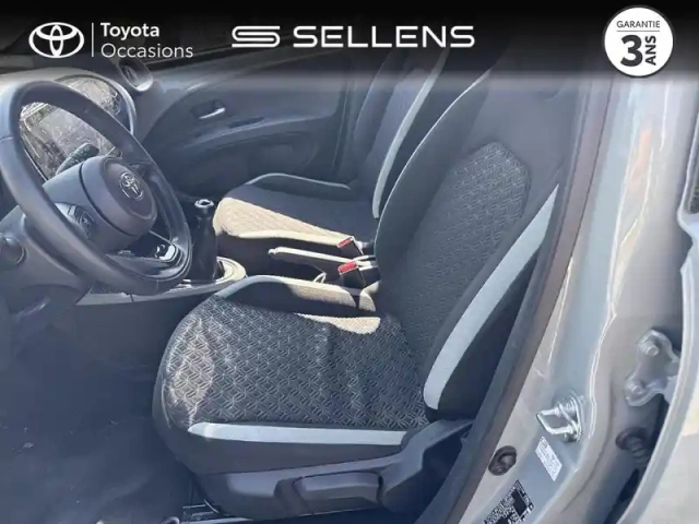 Toyota Aygo X 1.0 vvt-i 72ch design my24 — photo 11