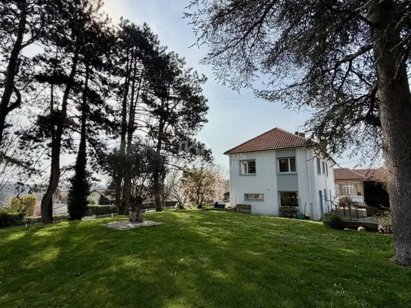Maison de luxe 10 pièces 250 m²