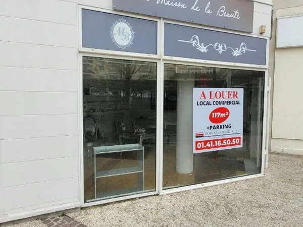 Local commercial 117 m²