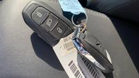 Peugeot 2008 1.2 PureTech 130ch S&S Allure EAT8 — photo 16