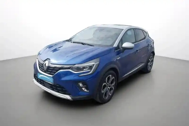 Renault Captur blue dci 115 edc — photo 1