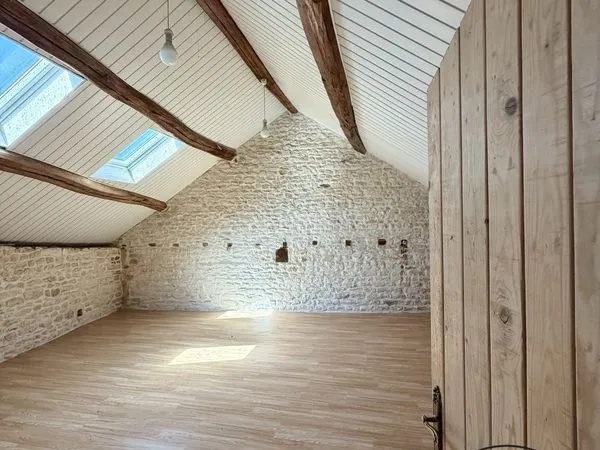 Propriété 2 pièces 125 m²