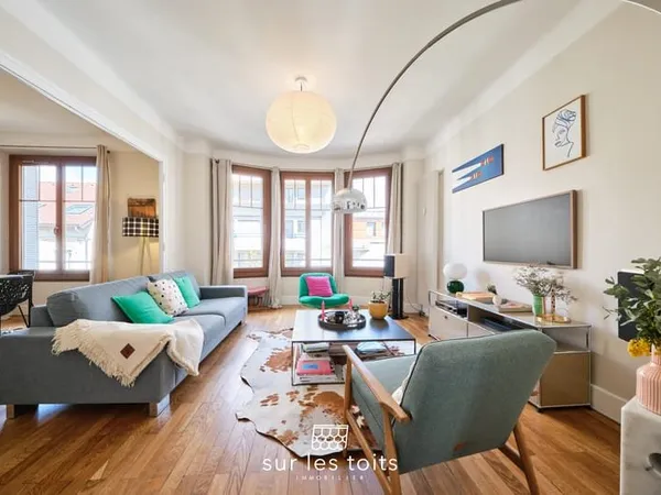 4 pièces de 92 m2 avec balcon dans le centre d'Annecy