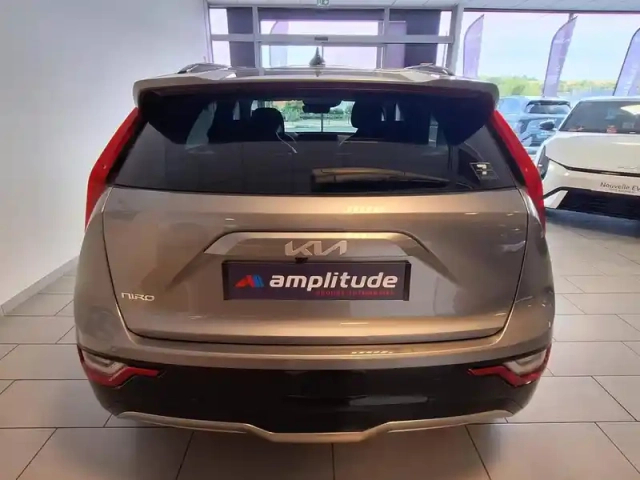 Kia Niro ev 204ch premium — photo 6