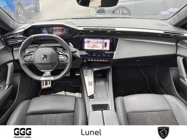 Peugeot 308 phev 180 e-eat8 — photo 8