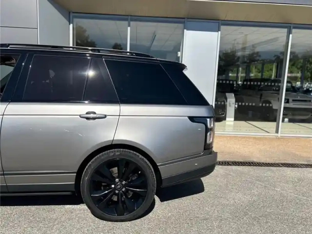 Land Rover Range Rover mark ix swb v8 s/c 5.0l 565ch — photo 27